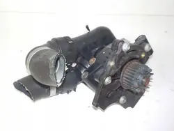 AUDI A4 B6 1.8 TFSI Vattenpump 06H121026B