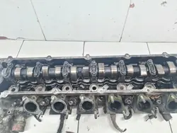 Opel Omega B1 Sylinterikansi OEM 2247054