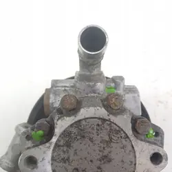 Bomba de dirección asistida Mercedes Clase C W203 C200 Compresor OEM