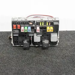 Caixa de fusíveis completa Ford Transit 2011