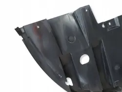 OEM 214755869R Onderste bumperbescherming Renault Trafic