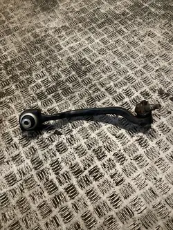 Höger nedre främre kontrollarm Mercedes-Benz E W212 2013