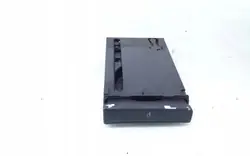 Sujetacopas Audi OEM 8E1862534H - Estado usado