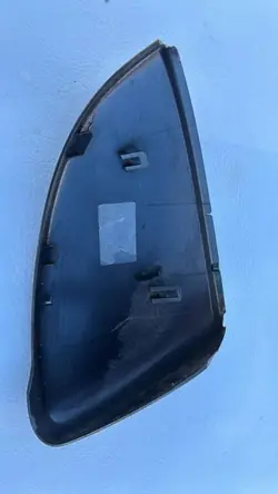 OEM 213847031 Vasen Peilin Kotelo VW Touran II