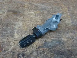 AUDI A4 B7 Sytytyskytkin Avainsetti 4B0905851Q