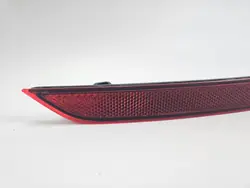 Réflecteur de pare-chocs arrière droit Volvo OE OEM 31468557