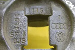 Étrier de frein arrière gauche OEM 5Q0615405BC