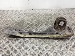 Subchasis delantero Toyota OEM AMD145308 - Usado
