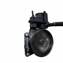 Bomba de dirección asistida 2.2 CDI OM651 Mercedes W204 W207