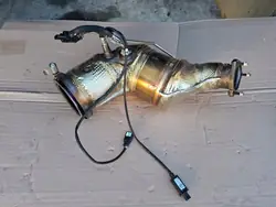 Linker Katalysator OEM 4N0254800K voor Audi RS6 C8