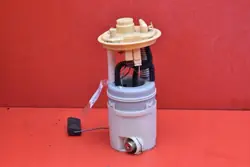 Polttoainepumppu MN135000 Mitsubishi Colt 1.3 16V