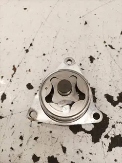 Pompe à huile OEM 5907911208103 pour Jeep Cherokee II