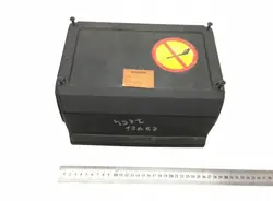 Caixa de fusíveis Volvo OEM 22156455 - Estado usado