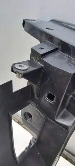 Renforcement avant Skoda OE 3T0 805 588 D