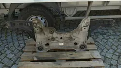 OEM 8200626965 Wiege für Trafic Vivaro Primastar 2001-2014