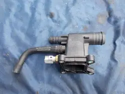 Ford OE CJ5E-8K556-BB Kühler für Motor