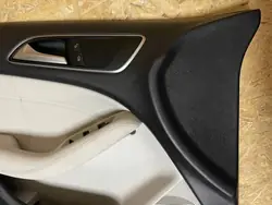 Panneau Portière Cuir Gauche Avant Mercedes Classe B W246