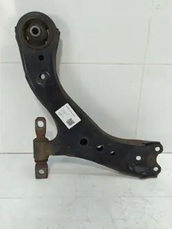 Lower Front Right Control Arm Toyota Camry VIII XV70 OEM 48730-33060