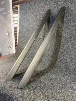 Suzuki Jimny OEM 77560-78R0 Rechte Beifahrerseitenschwelle