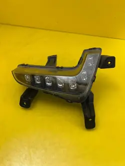 Faro Derecho Halógeno Hyundai Ioniq 4 OEM 92208G2000