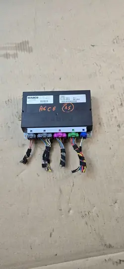 Audi A6 C6 Jousituksen ohjausmoduuli OEM 4F0907553A