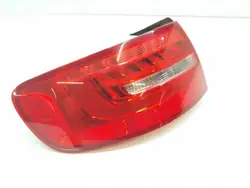 Farol Traseiro Esquerdo Avant Kombi LED 8K9945095D Audi A4 B8