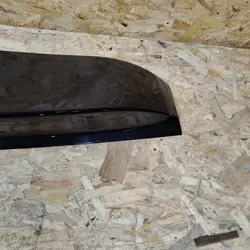 Begagnad Citroen C1 bakluckespoiler OEM AZF2793