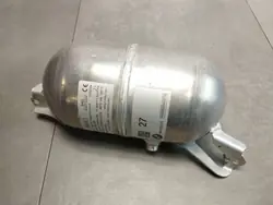 BMW 7 G11 Lufttank OEM 6861933 - Gebraucht