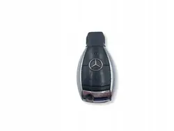 Chave Mercedes OEM UHP2259 - 2 Botões Prata Peixe