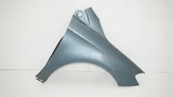 Vorderer rechter Kotflügel OEM 360193848 Mercedes W246