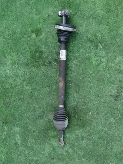 Dacia Sandero II 1.2 Vänster Halvaxel