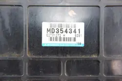 Mitsubishi ECU-moduuli MD354341 E2T71272H Käytetty