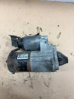 Startmotor OEM 8200584675A för Renault Grand Scénic II 1.5L