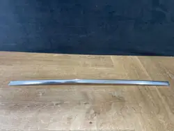 FAH13496 Moldura vidro porta traseira direita - Jaguar OE