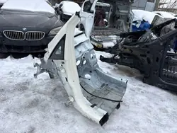 Framfjärdedel vänster GN1Z16055C Ford Ecosport