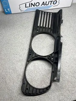 Rechte Frontleuchtenabdeckung OEM 1876092 BMW 3 E30