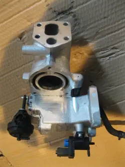 Refroidisseur d'échappement pour Opel Antara 2.2 D