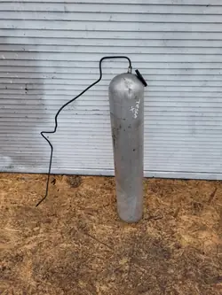 Depósito de aire Tesla OEM Zbiornik powietrza - Usado