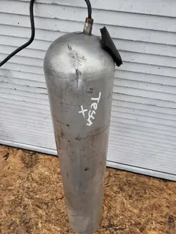 Depósito de aire Tesla OEM Zbiornik powietrza - Usado