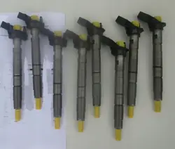 Iniettore Audi A8 D5 SQ7 VW Touareg III Porsche Panamera 4.0 TDI