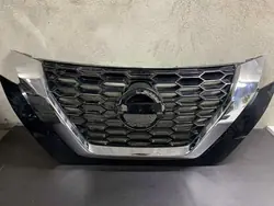 Grill for Nissan Juke II F16 623106PA0A / 623106PA0B