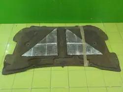 Aislamiento de capó Suzuki OE XP41 2 - Usado