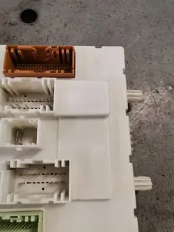 BSI-sulakekotelo Ford C-Max MK2 OEM BV6N14A073FS