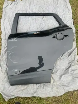 NISSAN QASHQAI J11 II VÄNSTER eller HÖGER BAKDÖRR 13-