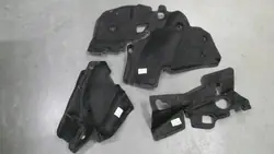 Isolation d'aile arrière gauche BMW F44 OEM 7475717