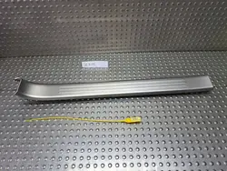 OEM S25165946 Faldón trasero derecho Bentley Continental