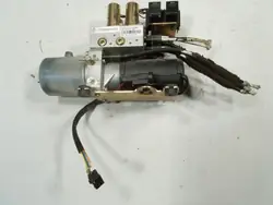 Pompe toit OEM 7700848429 et relais Renault Megane I Cabrio