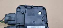 OEM 4M0907145E Achteras luchtveringmodule
