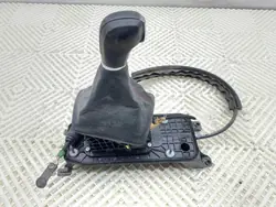 Alavanca de mudanças OEM 5Q1713025R para Seat Leon III 1.8