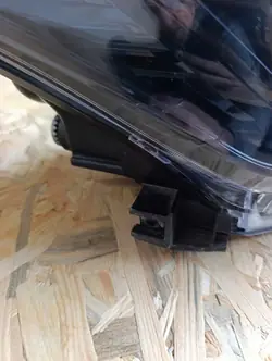 Farol direito OEM 09NBH543 para Toyota C-HR 2019-2022